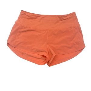 Lululemon Speed Up Mid-Rise Shorts 2.5 inch in Sunny Coral (Size 8)